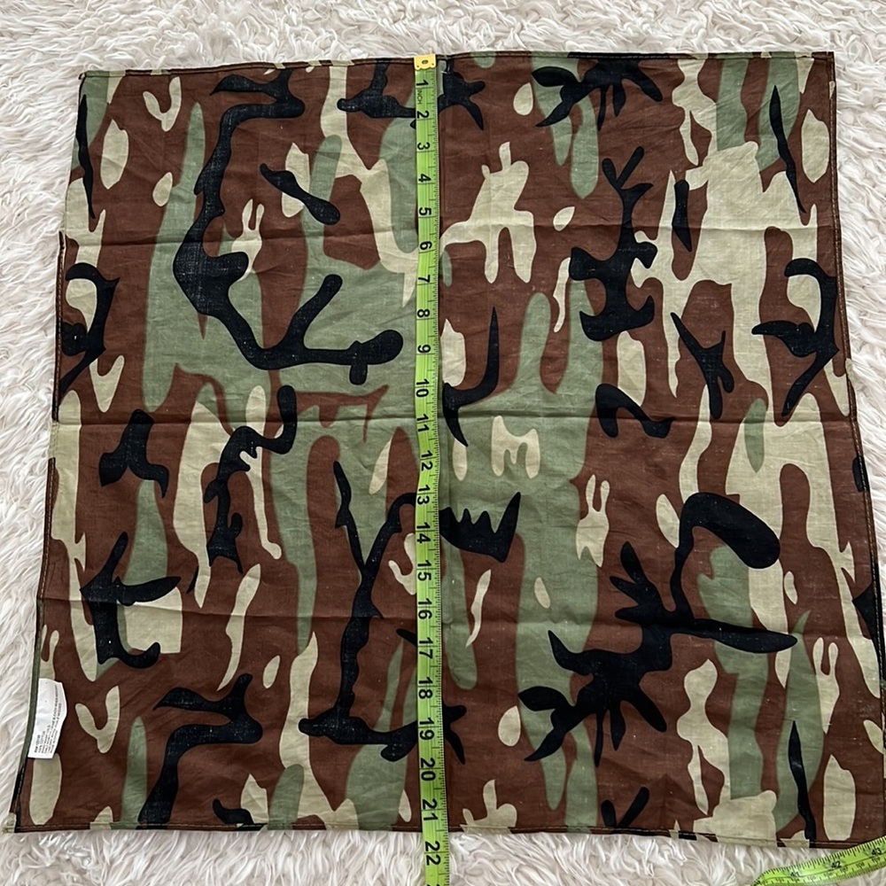 2 Bandanas - Picture 6 of 12